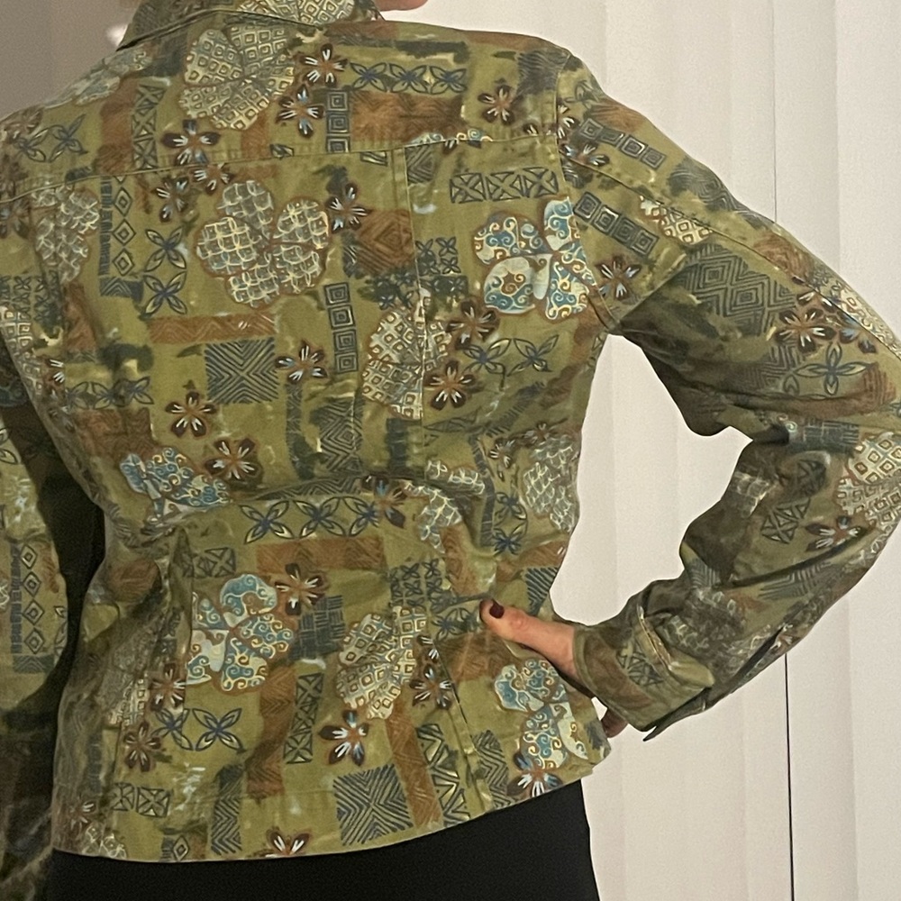 Womens Jacket Blouse Unique Pattern - image 2